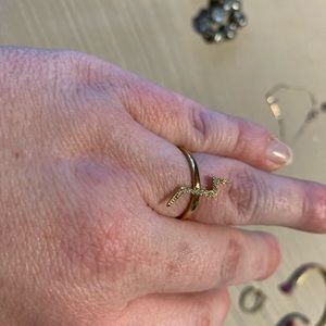 EUC Stella & Dot Lightning Bolt Ring